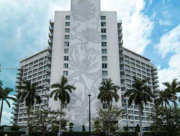 Mondrian Unit #1510 | Picture 62