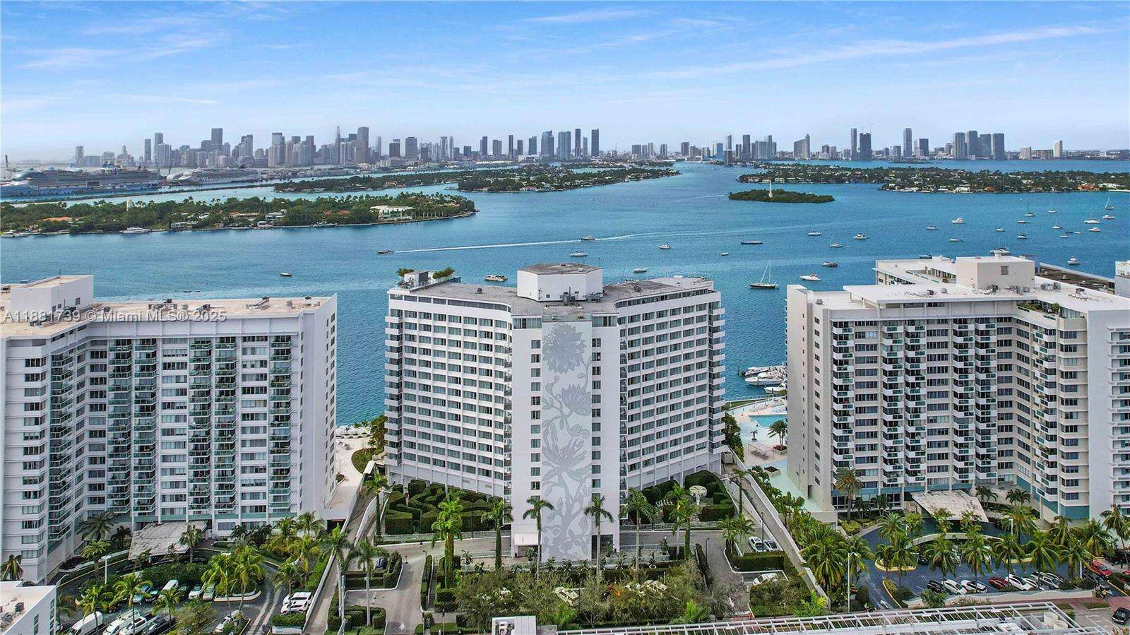 Mondrian For Sale | Unit #1115