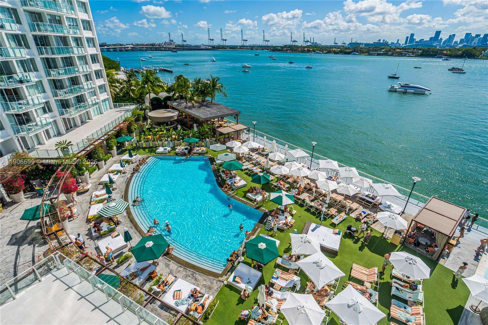 Mondrian For Sale | Unit #616