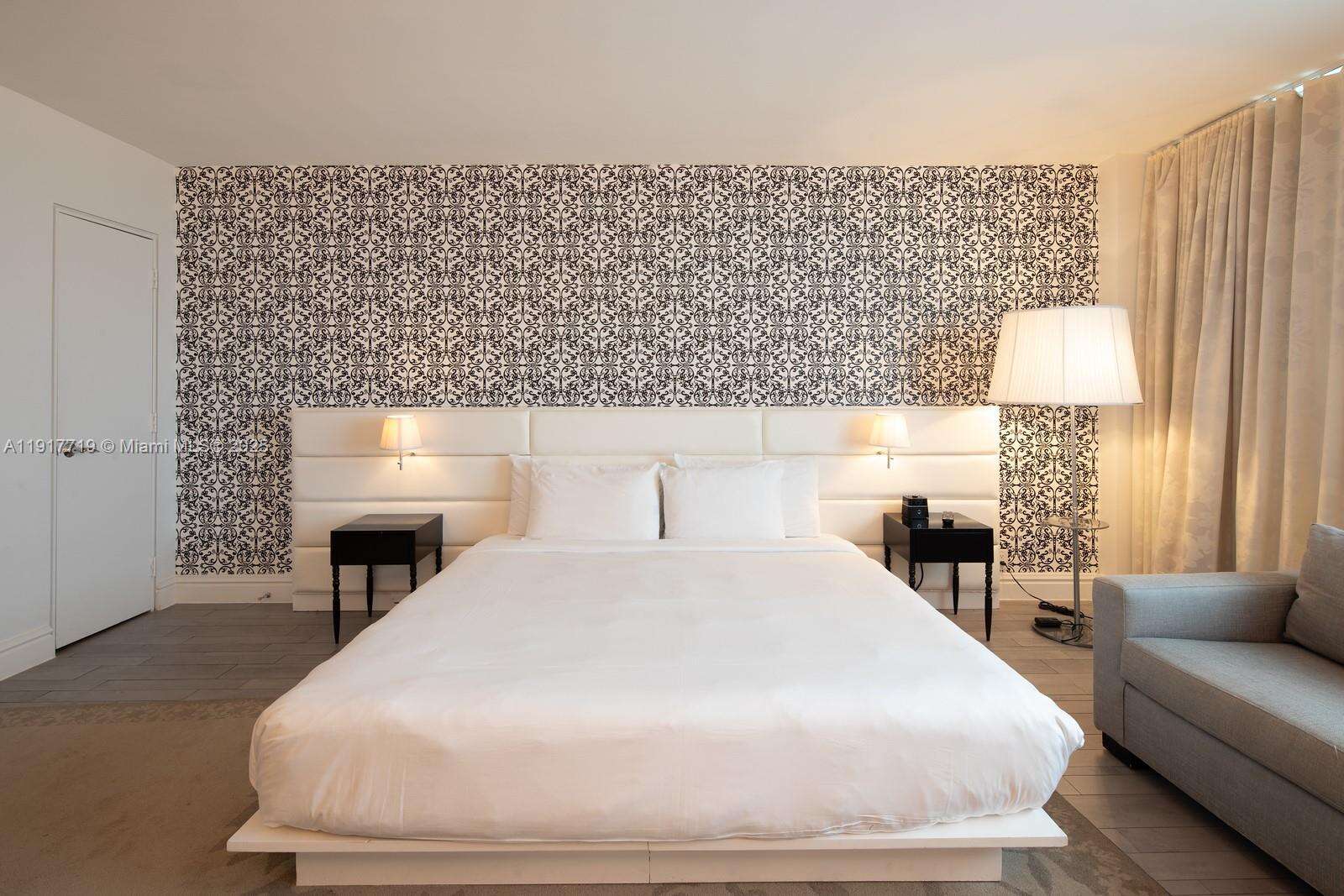 Mondrian Unit #1515 | Picture 6