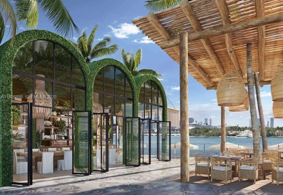 Mondrian Unit #624 | Picture 36