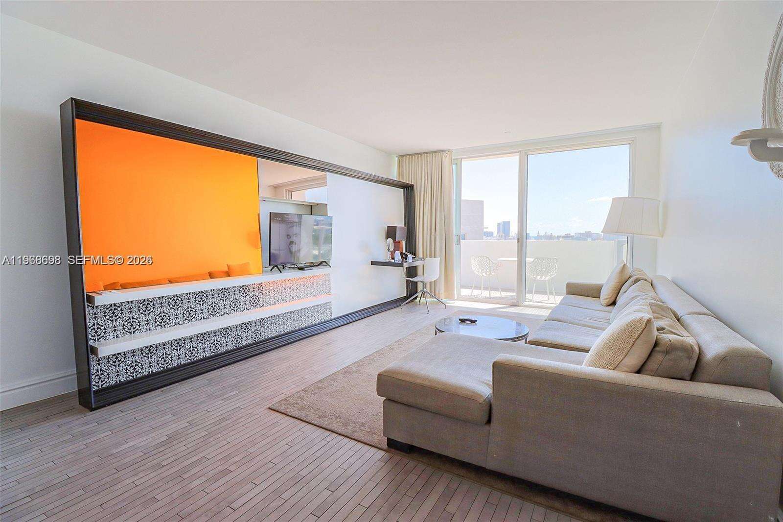 Mondrian Unit #1617 | Picture 3