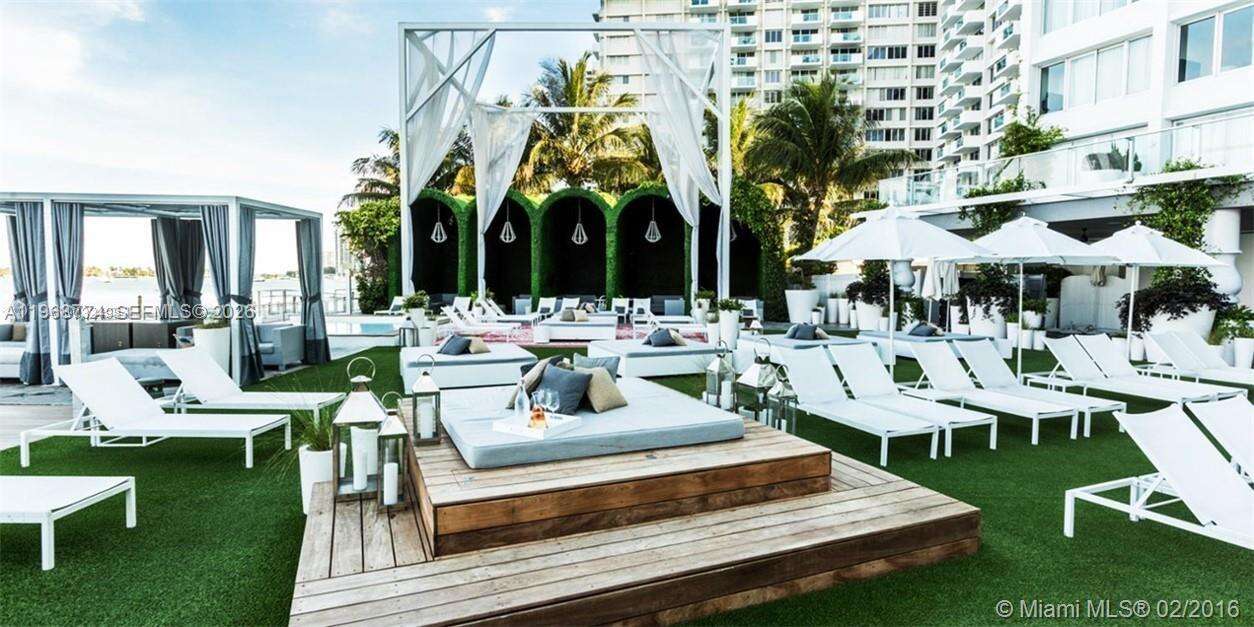 Mondrian Unit #816 | Picture 41