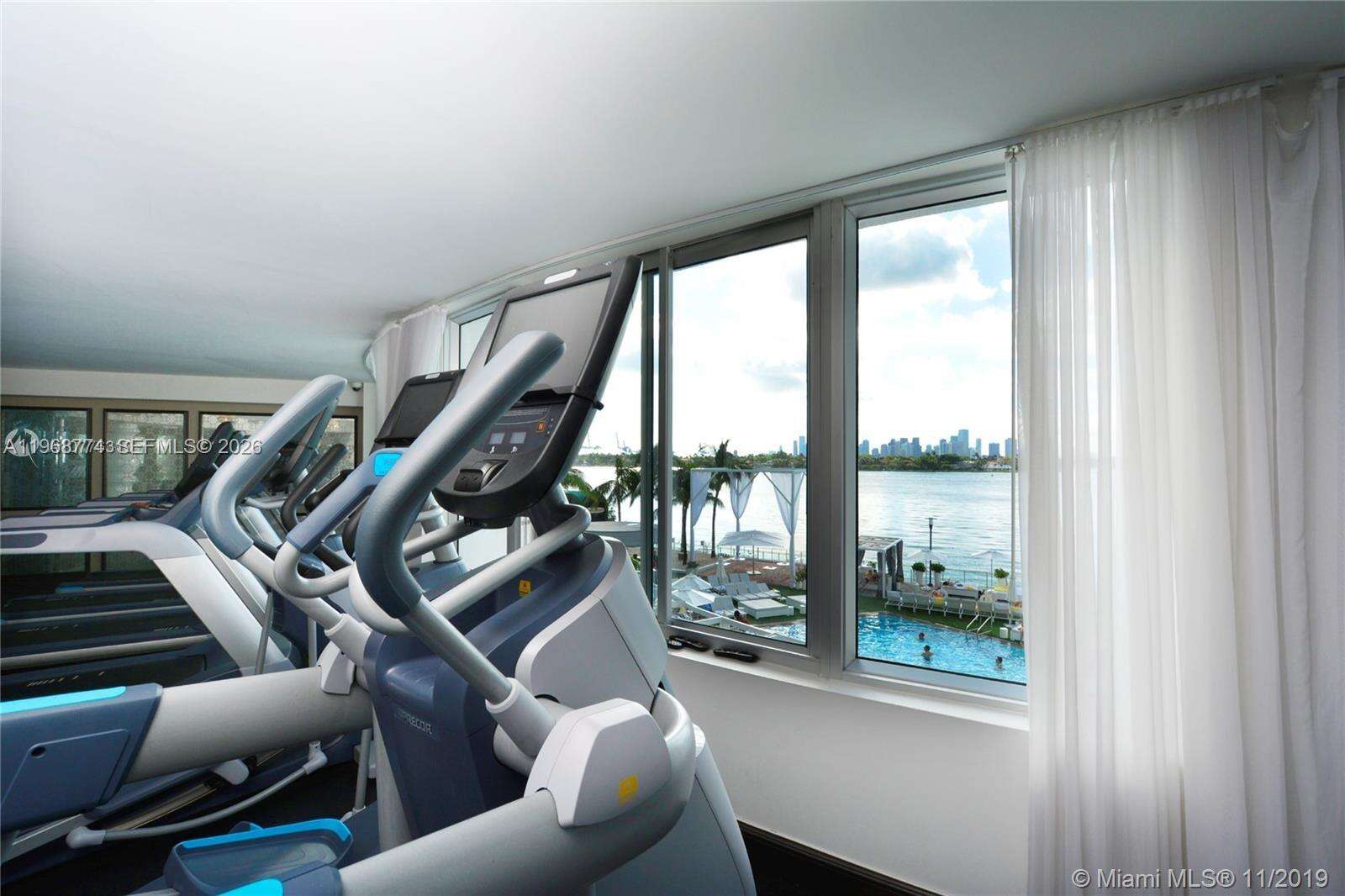 Mondrian Unit #816 | Picture 43