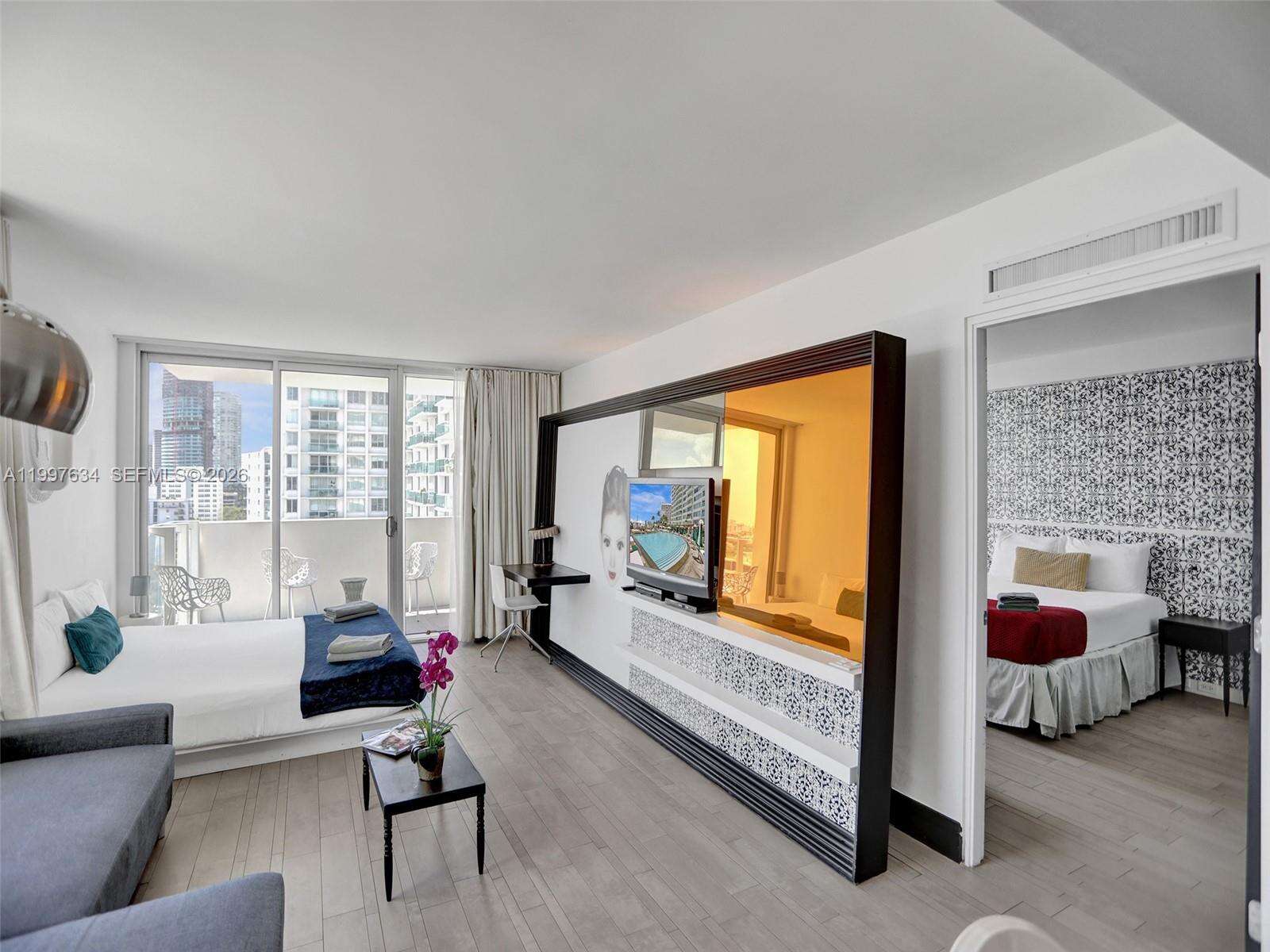 Mondrian Unit #1101 | Picture 12