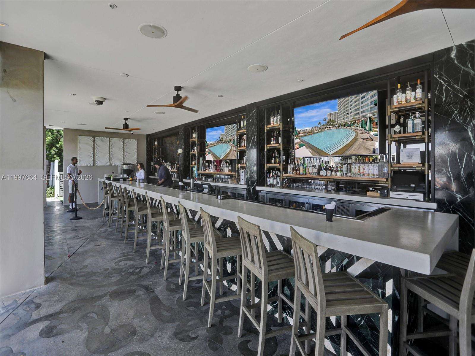 Mondrian Unit #1101 | Picture 29