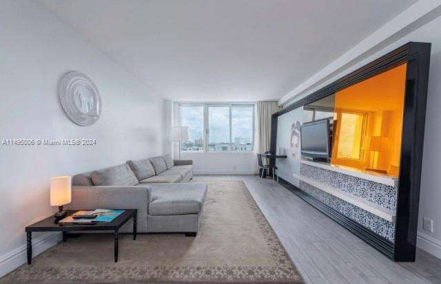 Mondrian For Rent | Unit #721