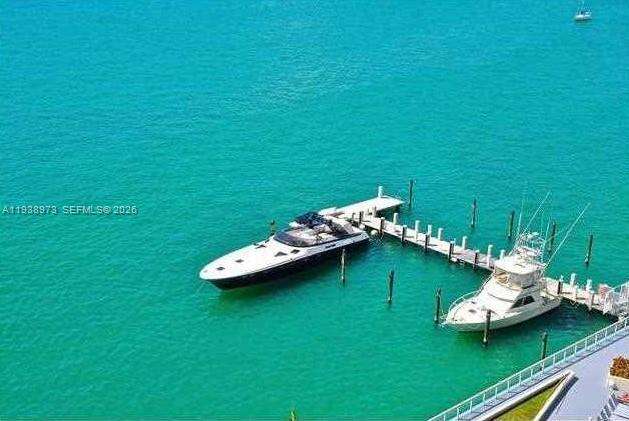 Mondrian Unit #517 | Picture 47