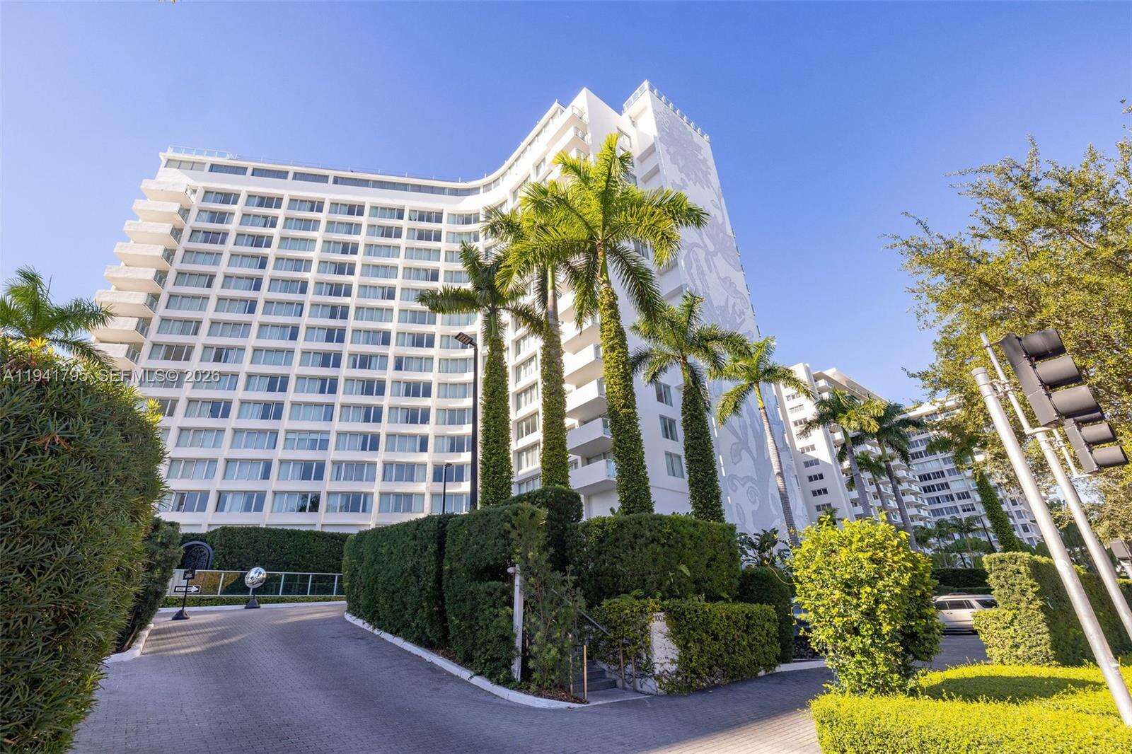 Mondrian For Rent | Unit #827