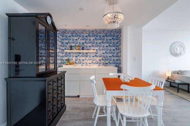 Mondrian Unit #721 | Picture 8