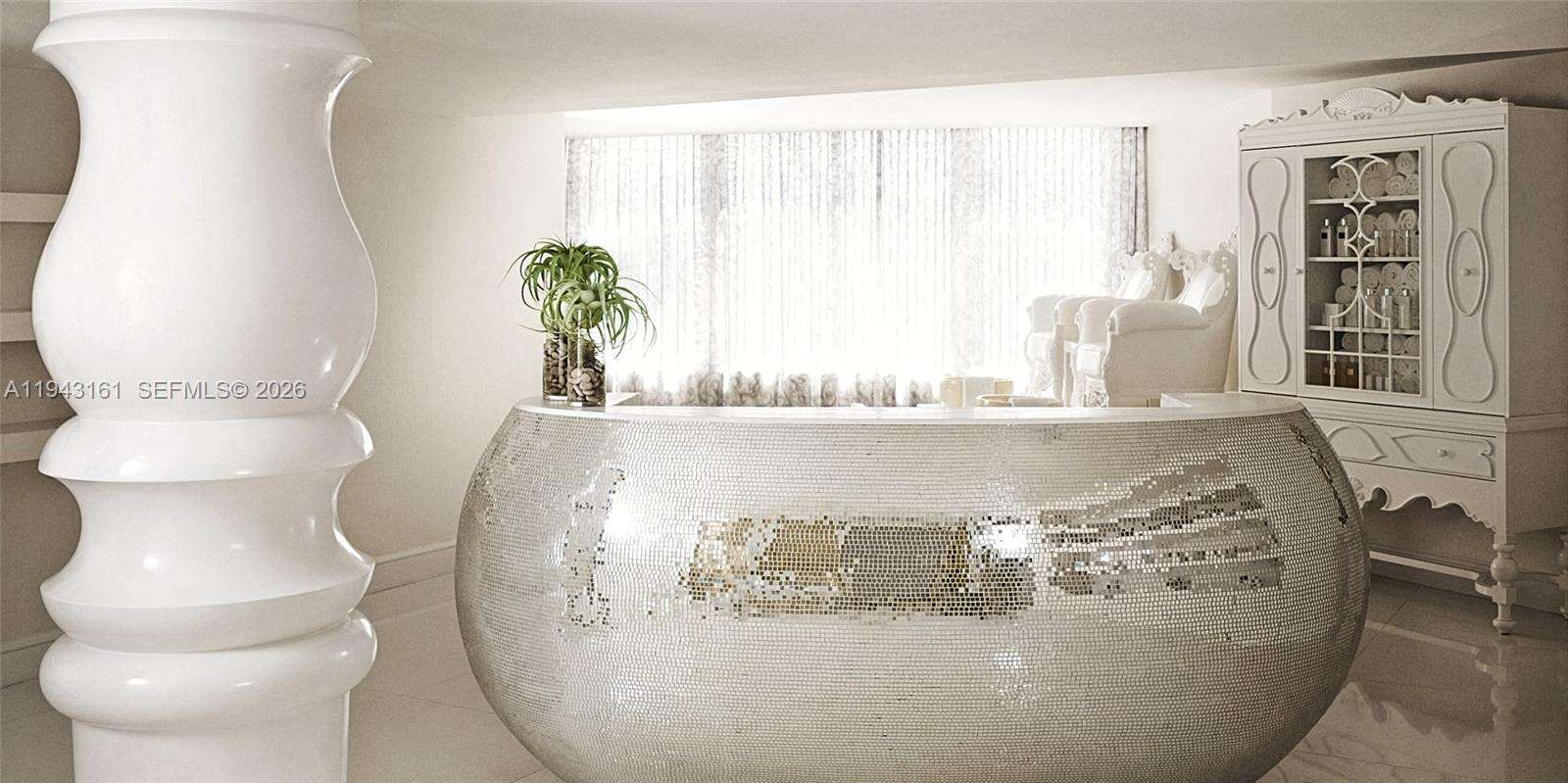 Mondrian Unit #307 | Picture 17