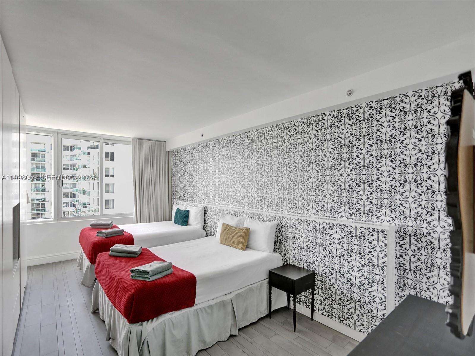 Mondrian Unit #1101 | Picture 13