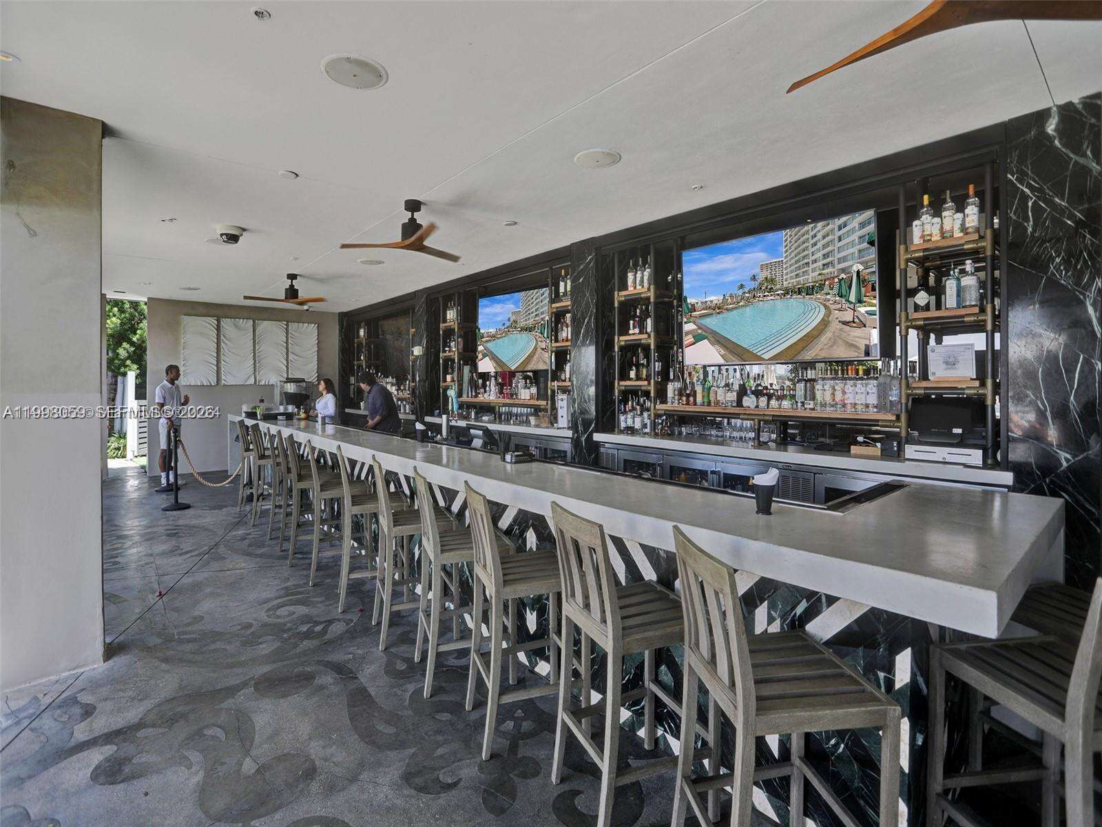 Mondrian Unit #1101 | Picture 28