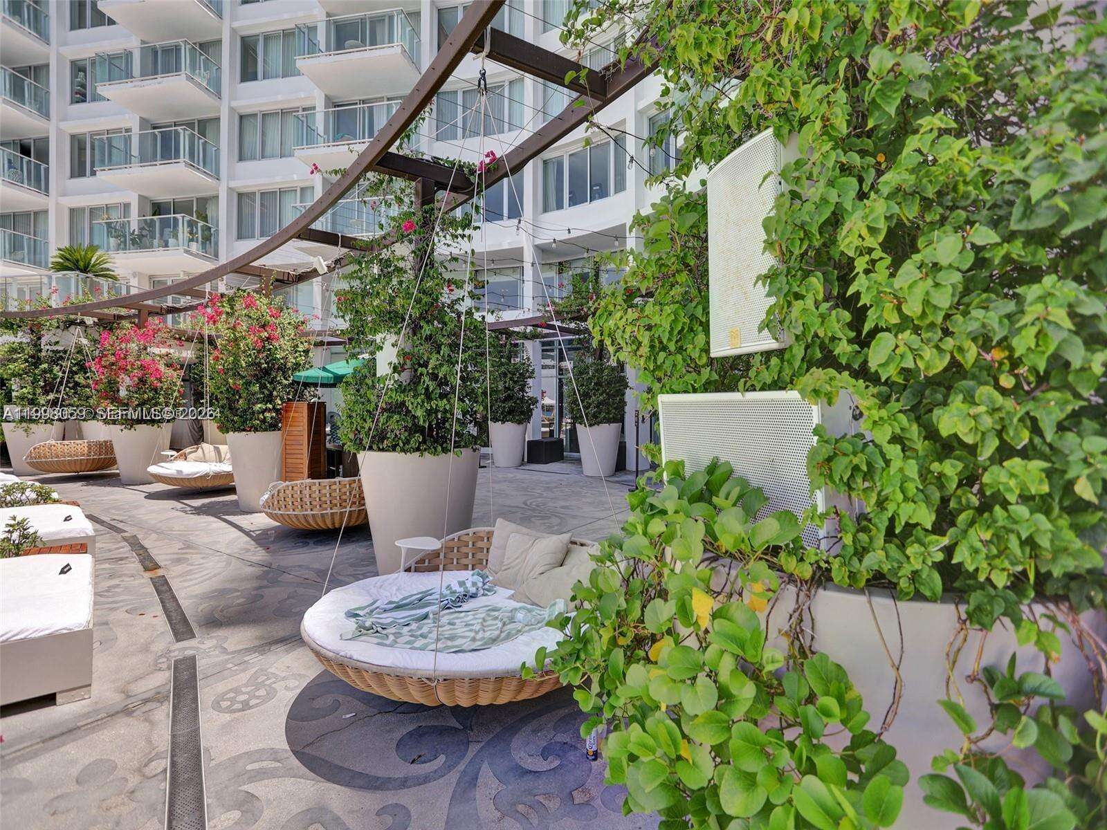 Mondrian Unit #1101 | Picture 30