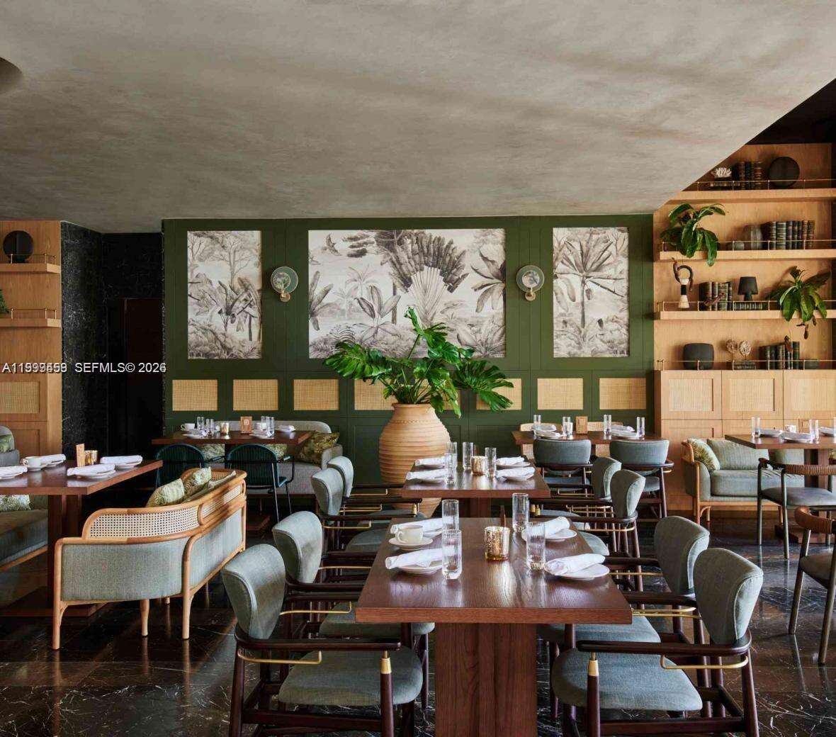 Mondrian Unit #409 | Picture 41